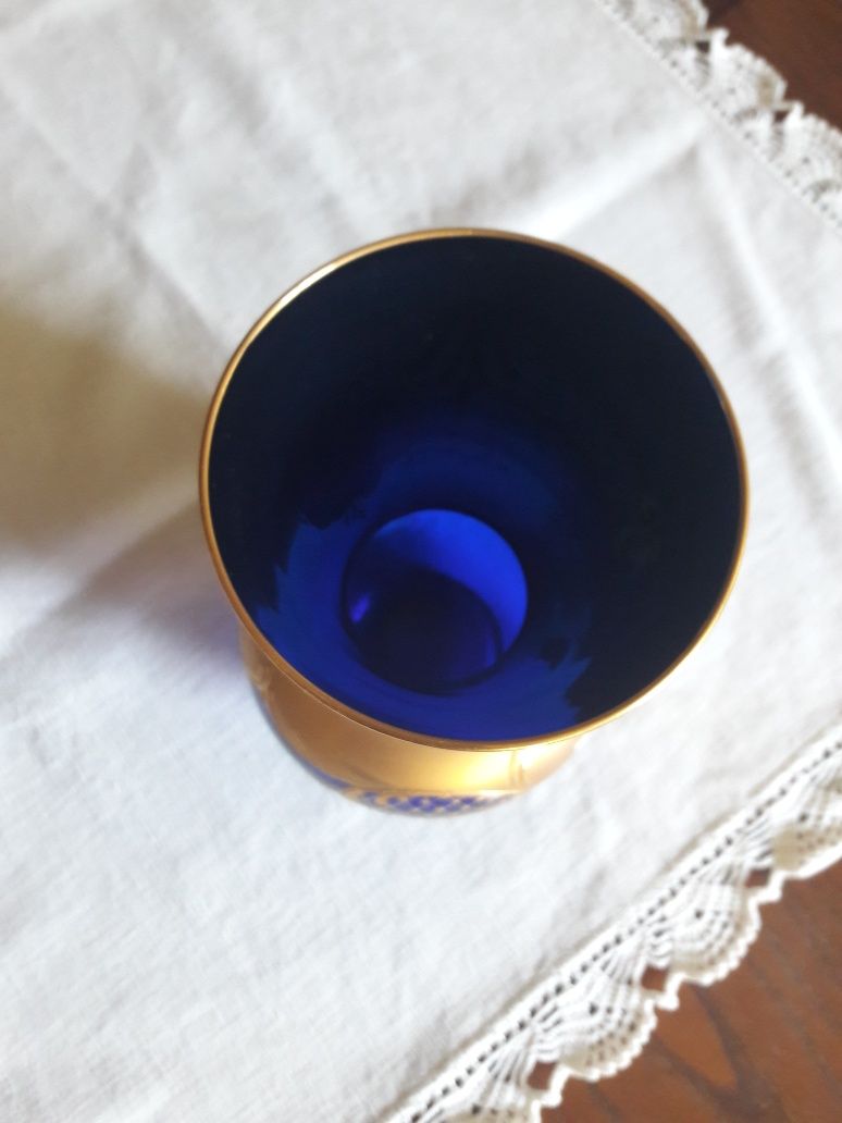 Vendo jarra Murano, cor azul e dourado