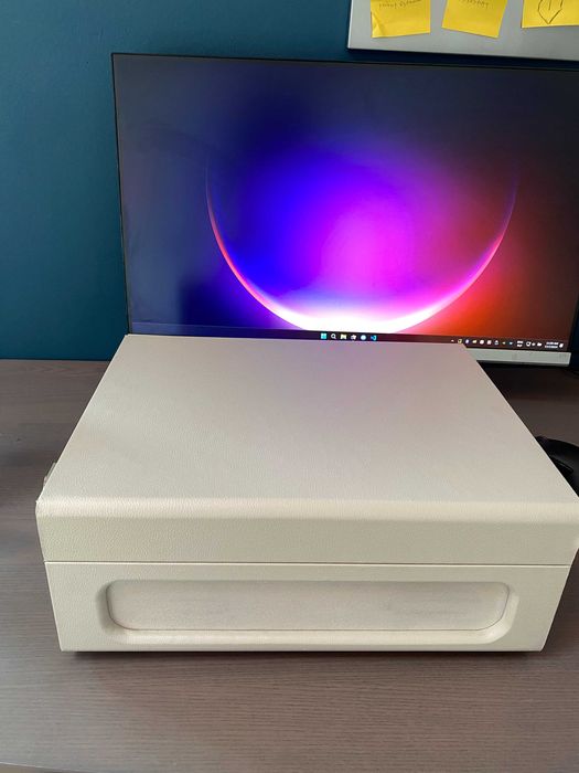 Przenośny Gramofon z funkcją odtwarzania Bluetooth, USB & AUX