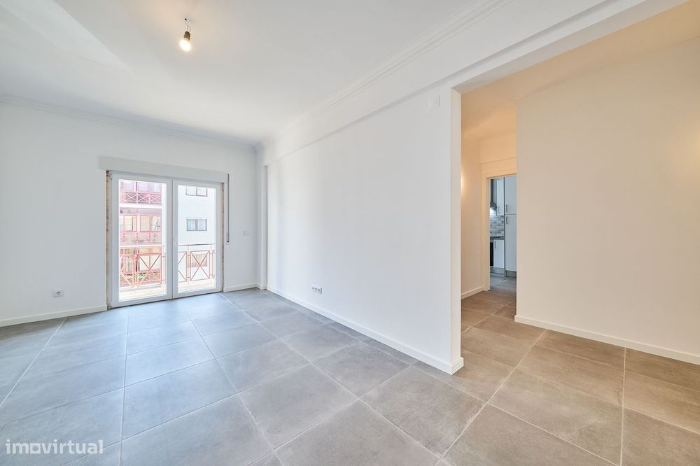 T3 c/ 2 Casas de banho e Varandas - Amora