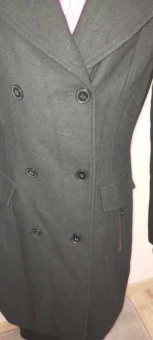 Damski płaszcz wełniany - 52% wełny