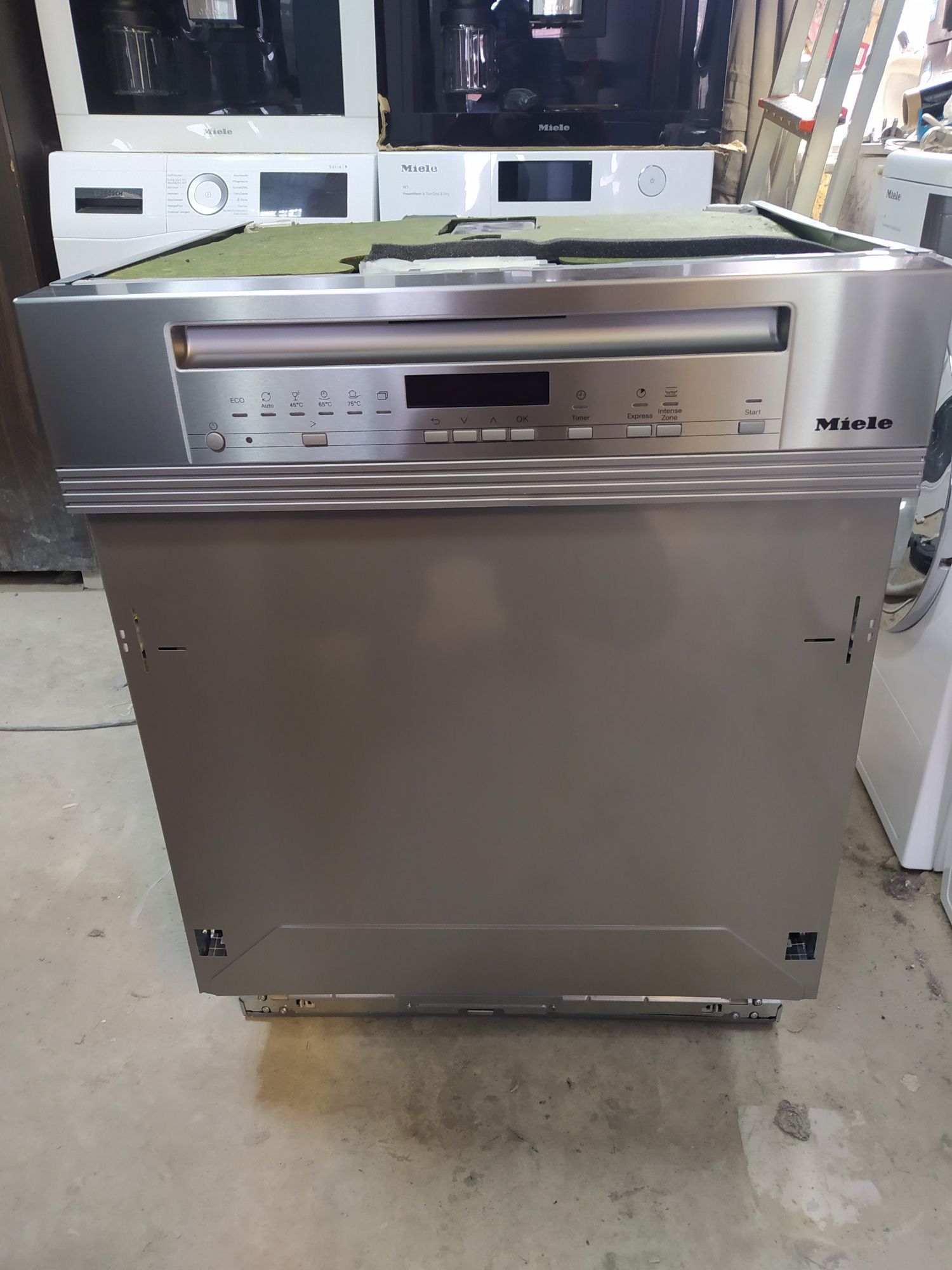 Посудомийна машина (Нова) Miele G 7200