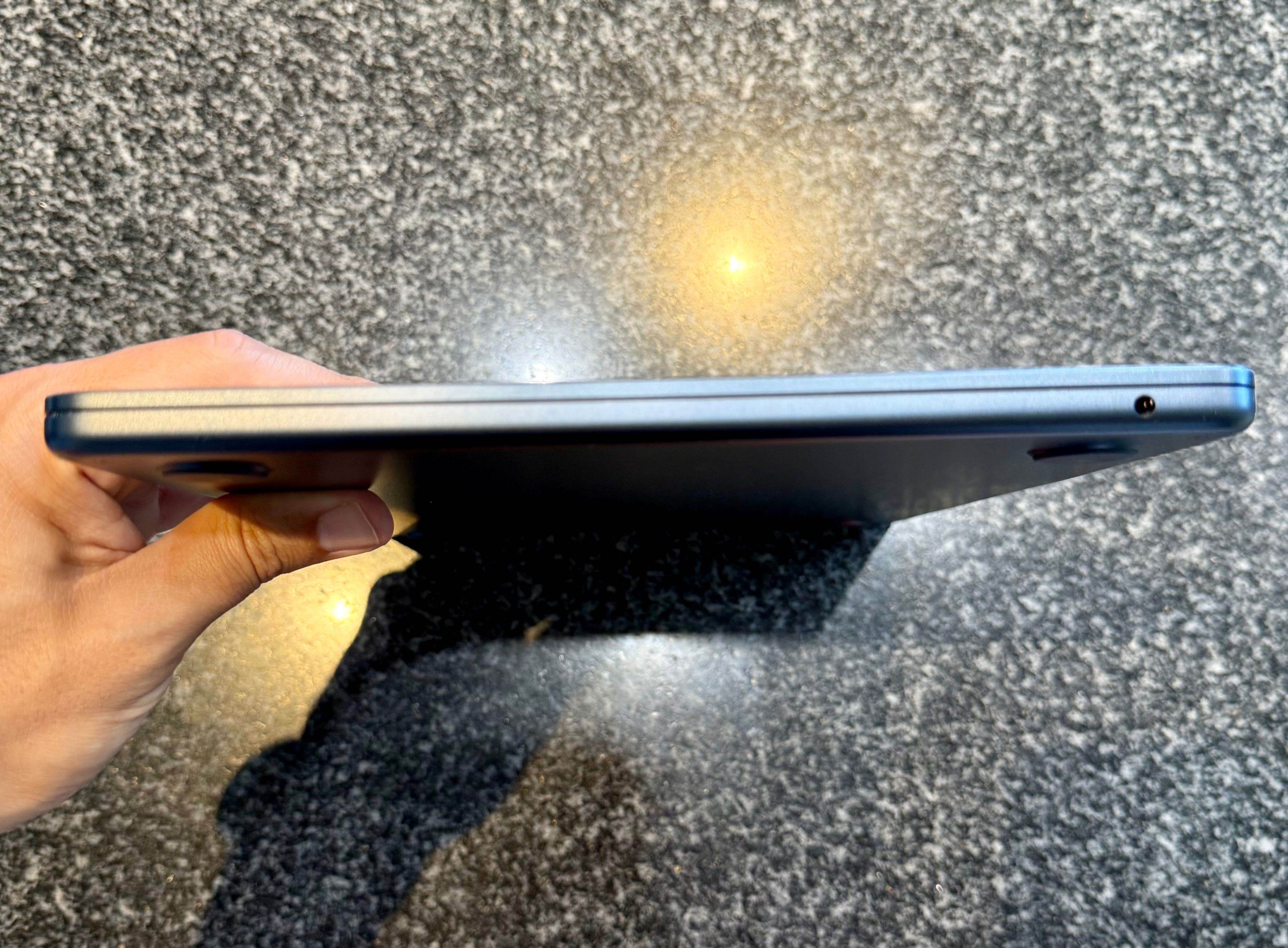 MacBook Air M2 16GB / 256GB SSD com garantia – Como NOVO