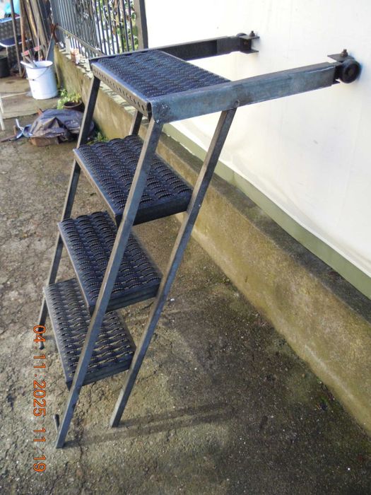 schodki rozkładane wysuwane drabinka ocynkowane samochód dostawczy