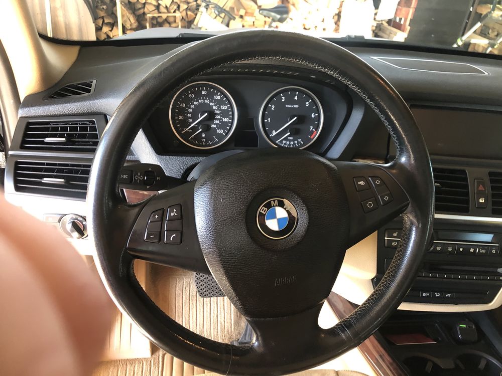 Продам BMW X5, не фврбований