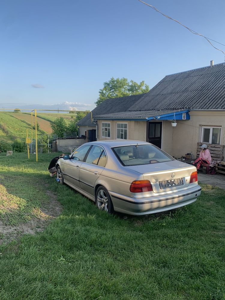 Продам  BMW 5   .