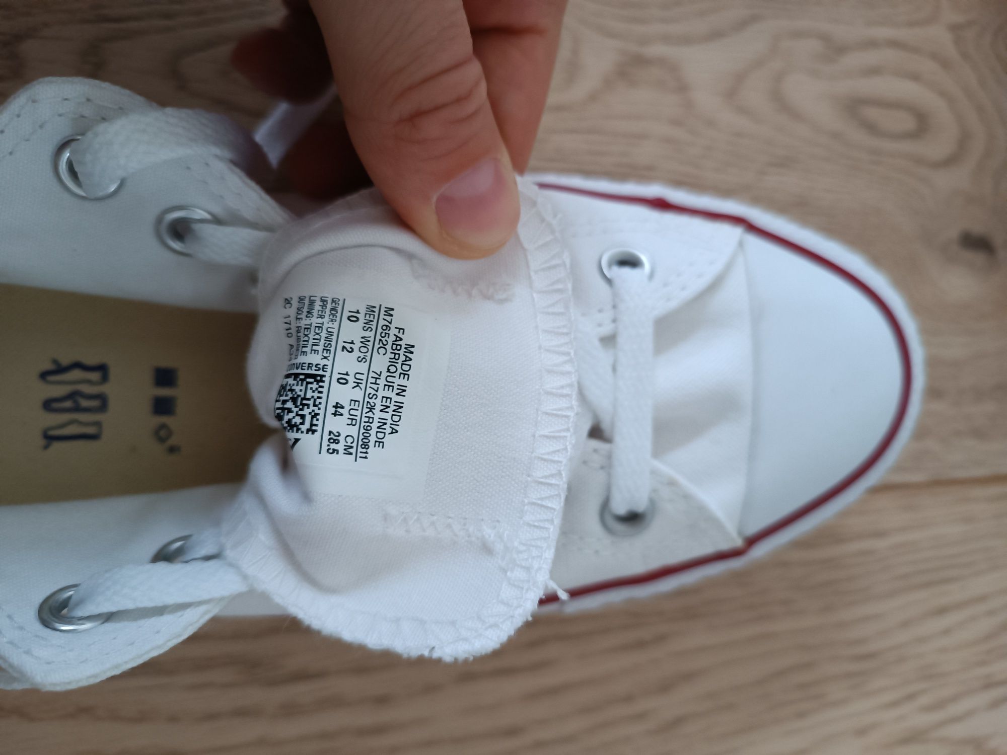 Nowe Converse M7652C białe, rozm. 44 – nieużywane