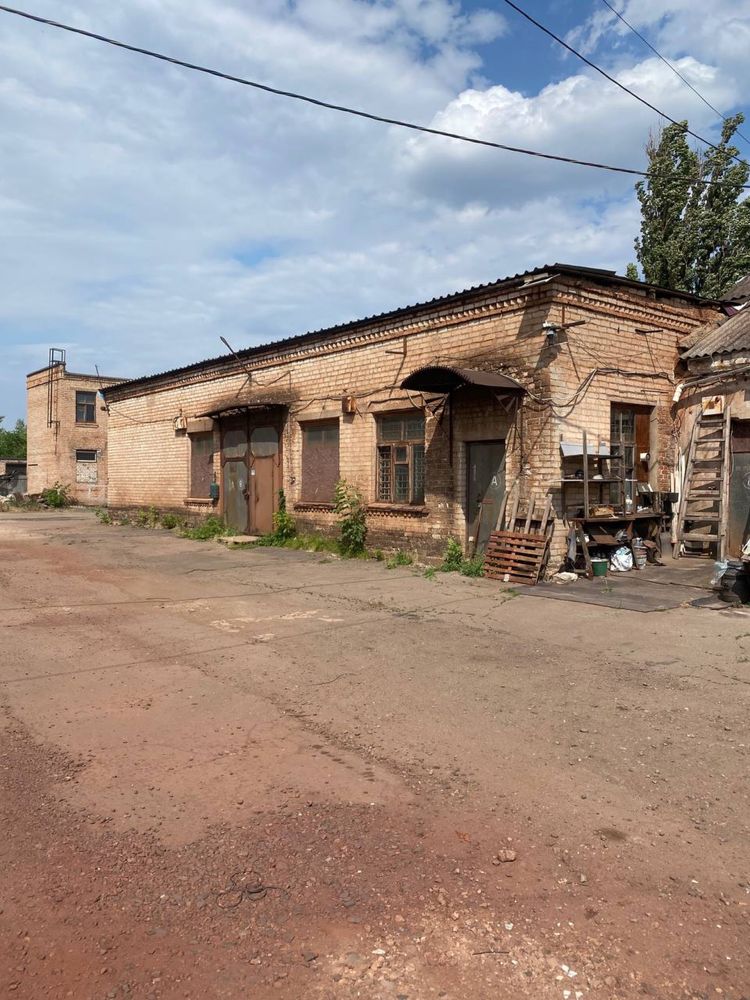 Продаж приміщення