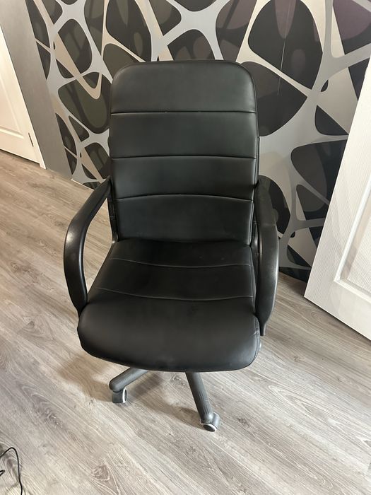 Крісло на колесах