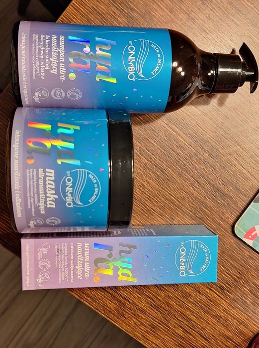 Zestaw kosmetyków onlybio maska szampon serum hydra nawilżający