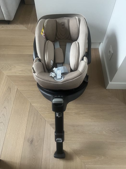 Cybex Platinum Cloud T wraz z bazą T