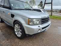 Land rover sport