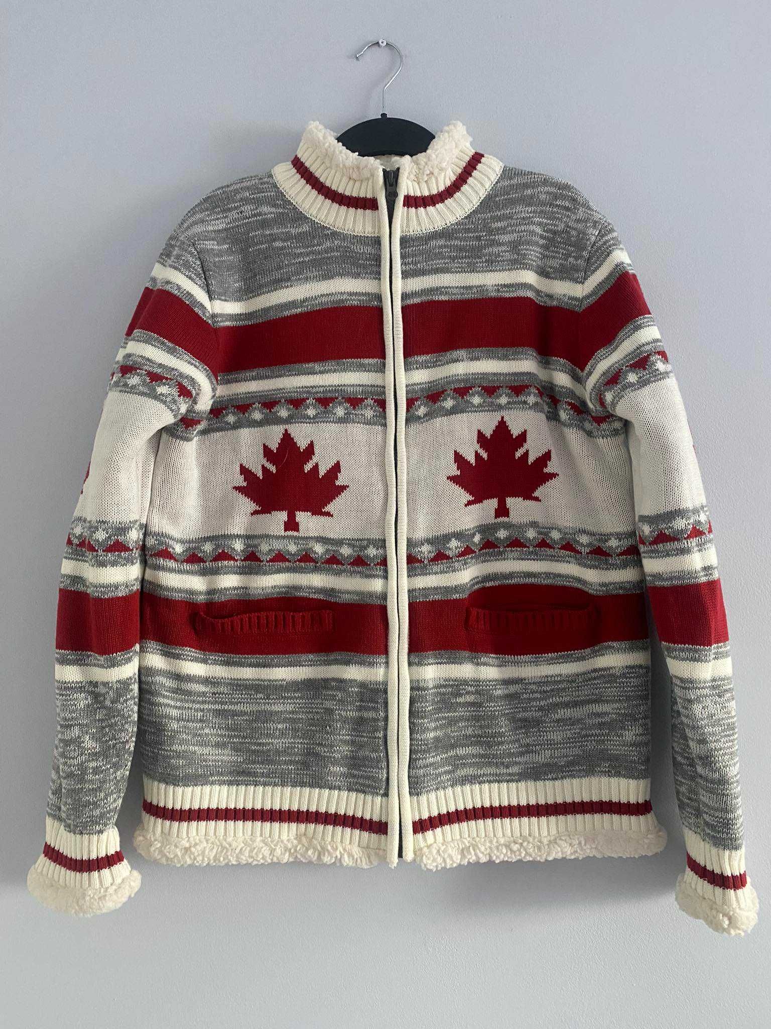 Bluza ocieplana katana kurtka sweter wdzianko  CANADA  M