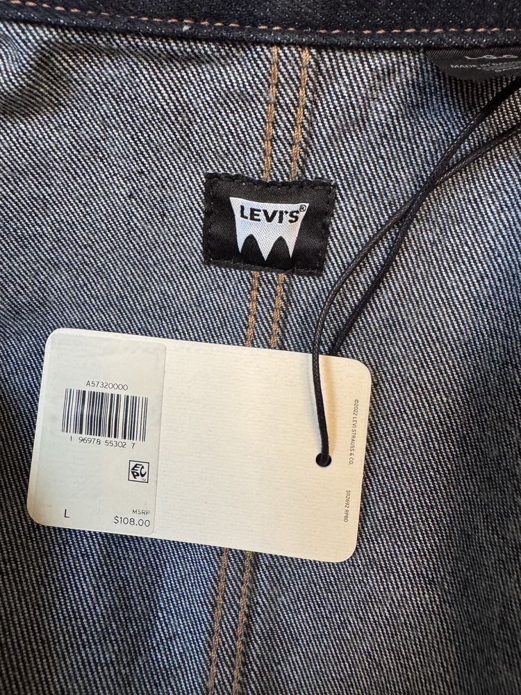 Куртка джинсова Levi’s L (нова)