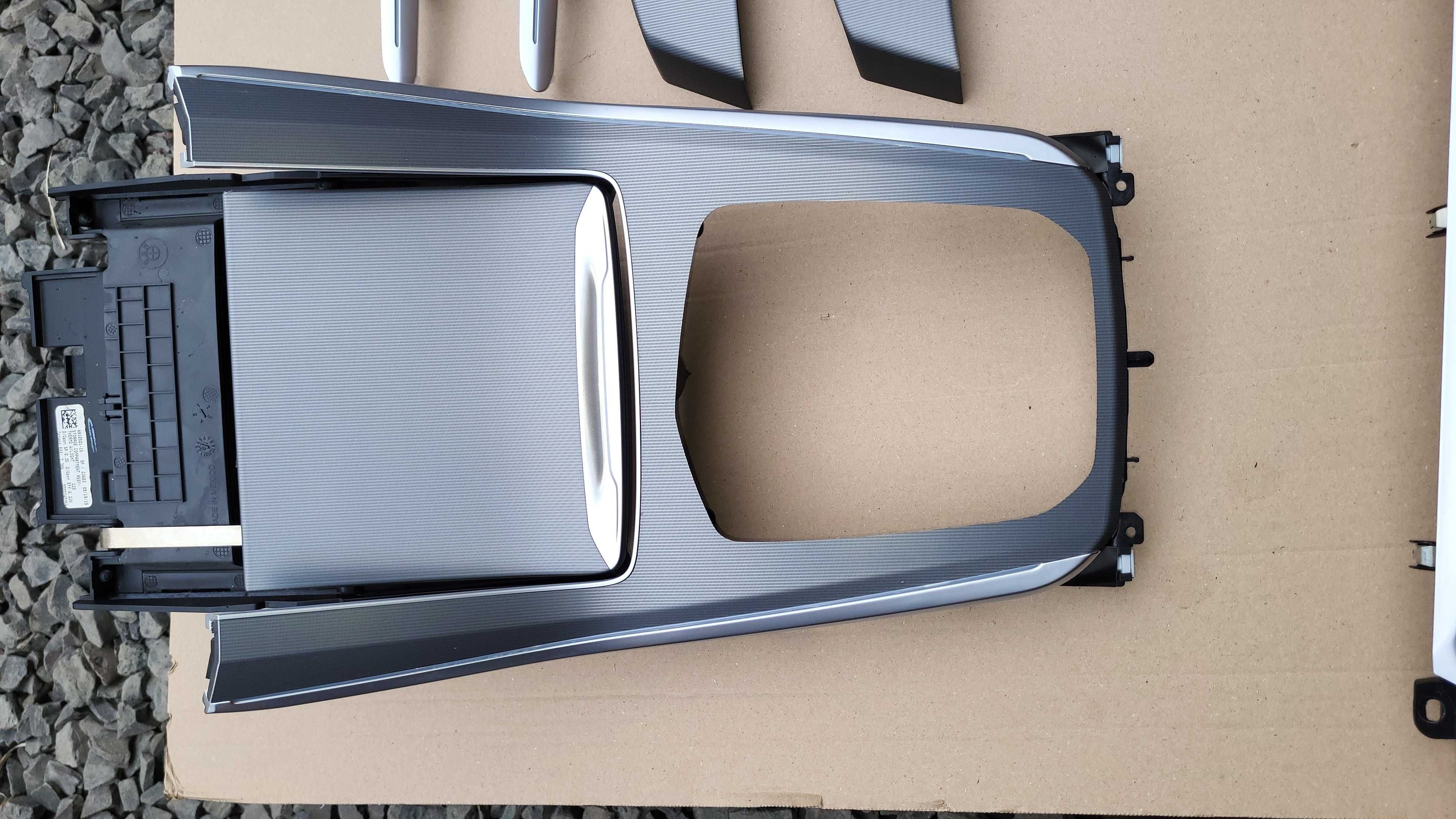 Bmw X5 G05 декор алюміній накладка підсвітка молдинг воздуховод БМВ Х5