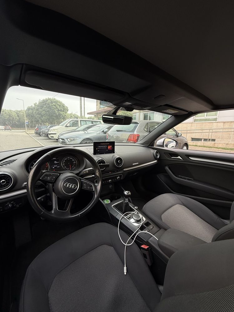 Audi A3 1.6 Tdi Cabriolet / Descapotável