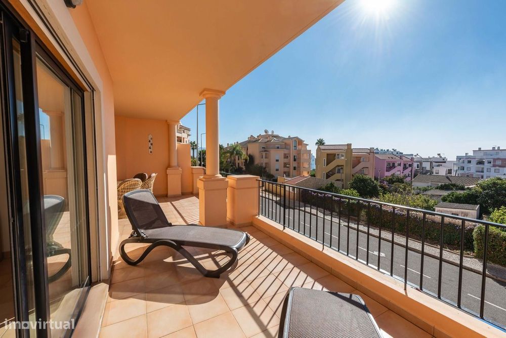 Estrela da Luz - Apt. T2 c/ piscina