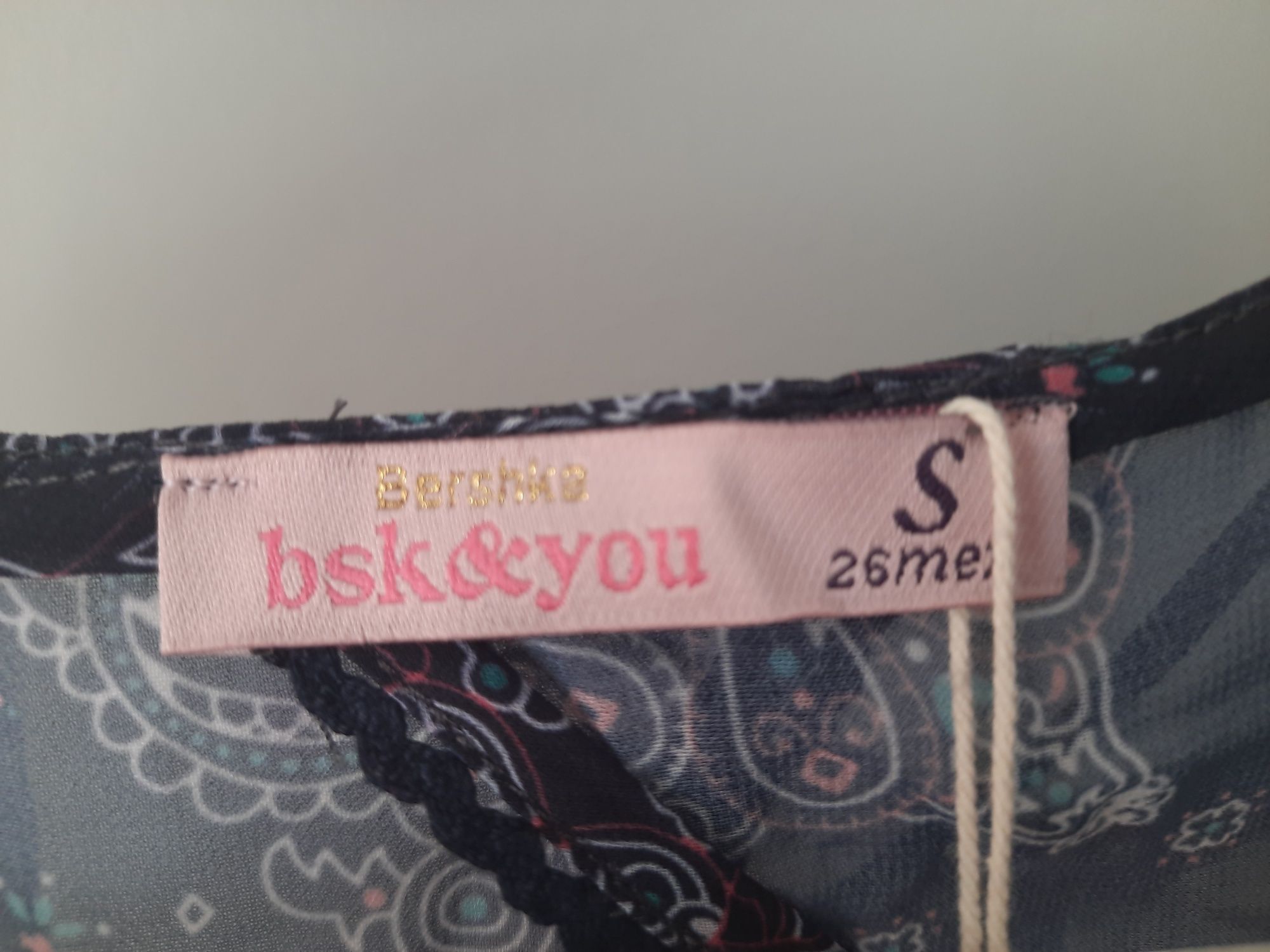 Tunika na ramiączka, krótka sukienka Bershka, rozmiar S