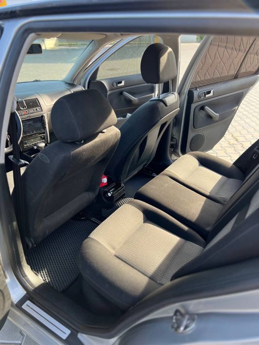 Volkswagen Golf 1.9tdi 2003 Automat