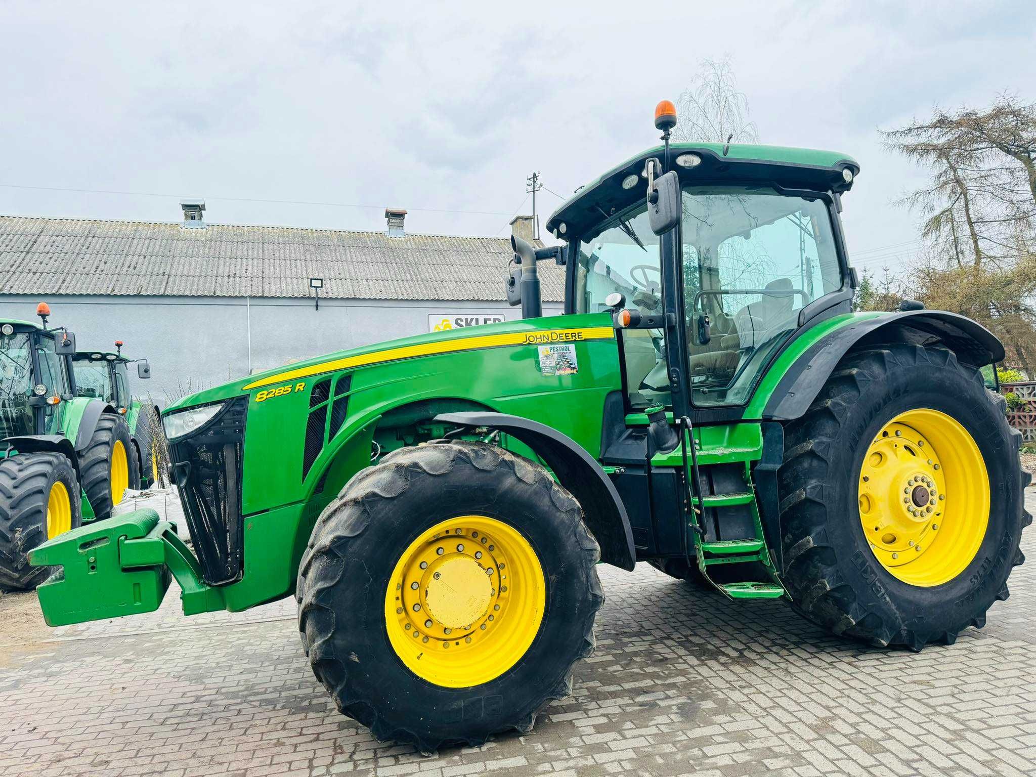 John Deere 8285R, 2013r, 326 KM, 9000cm3 silnik, skrzynia POWERSHIFT,