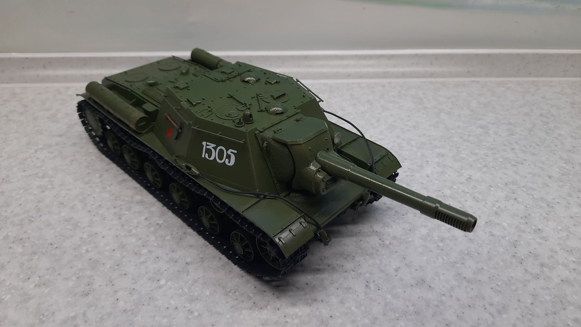 Модель танка СУ-152 масштаб 1:35