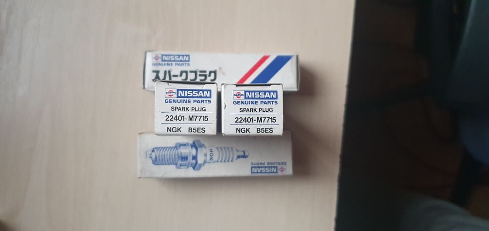 Свечи зажигания NGK и Champion ОРИГИНАЛ