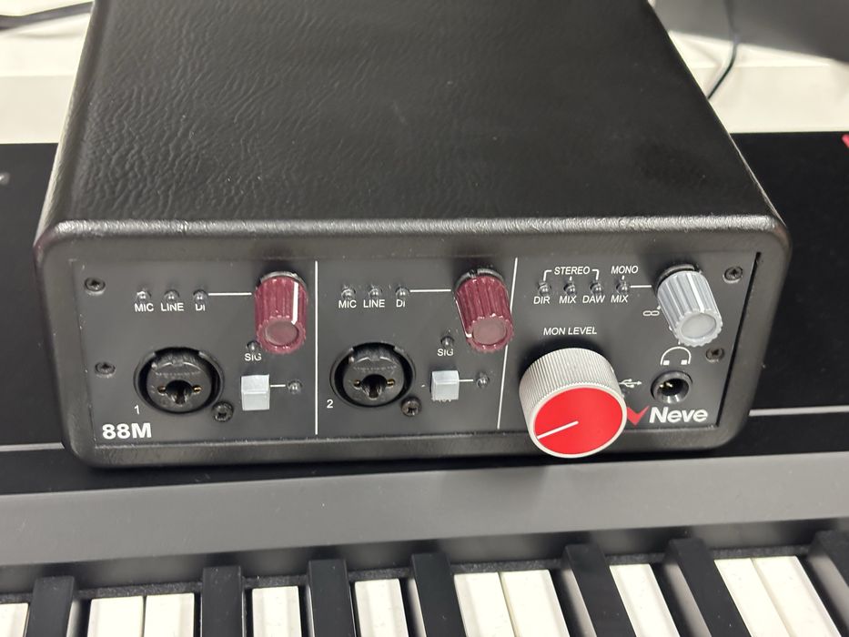 Interfejs audio Neve 88M stan IGŁA