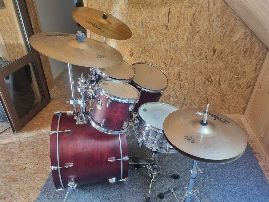 YAMAHA STAGE CUSTOM + Zildjian-kompletna perkusja, stan idealny! Dowóz