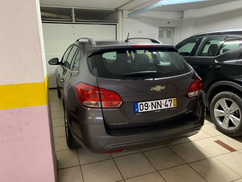 Chevrolet Cruze carrinha SW LTZ 130cvs