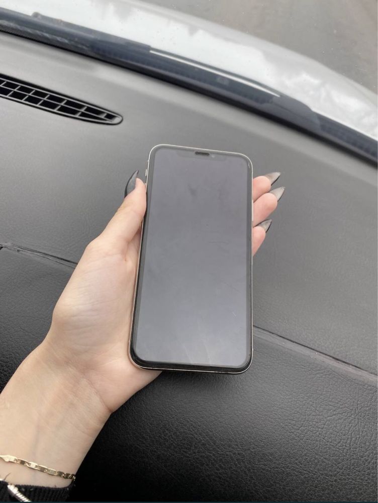 iPhone X 64g Silver