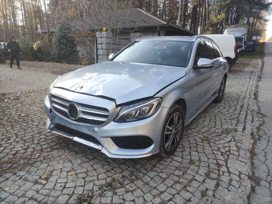 Mercedes-Benz Klasa C 2.2D 205koni 4x4 mod.2016r 282tys,km lekko uszk,jezdny po nowym rozrzą