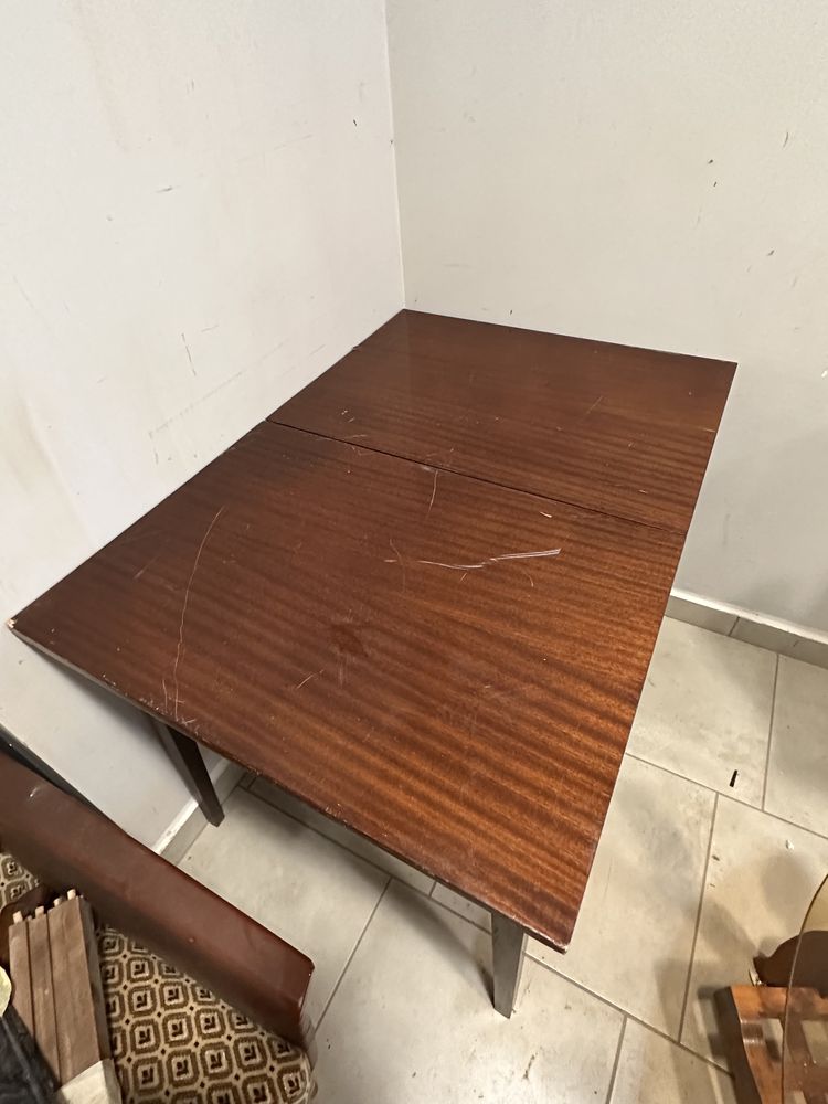Stół PRL rozkładany Vintage do kuchni lub jadalni fornir lakierowany