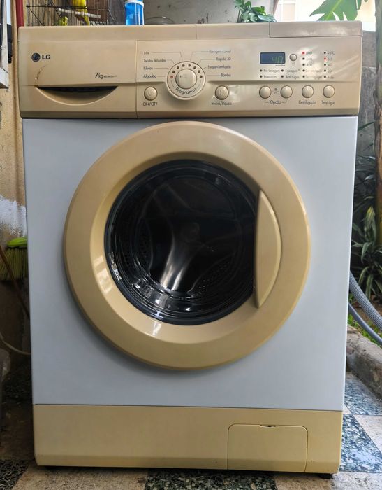 Máquina de Lavar Roupa LG 7 KG