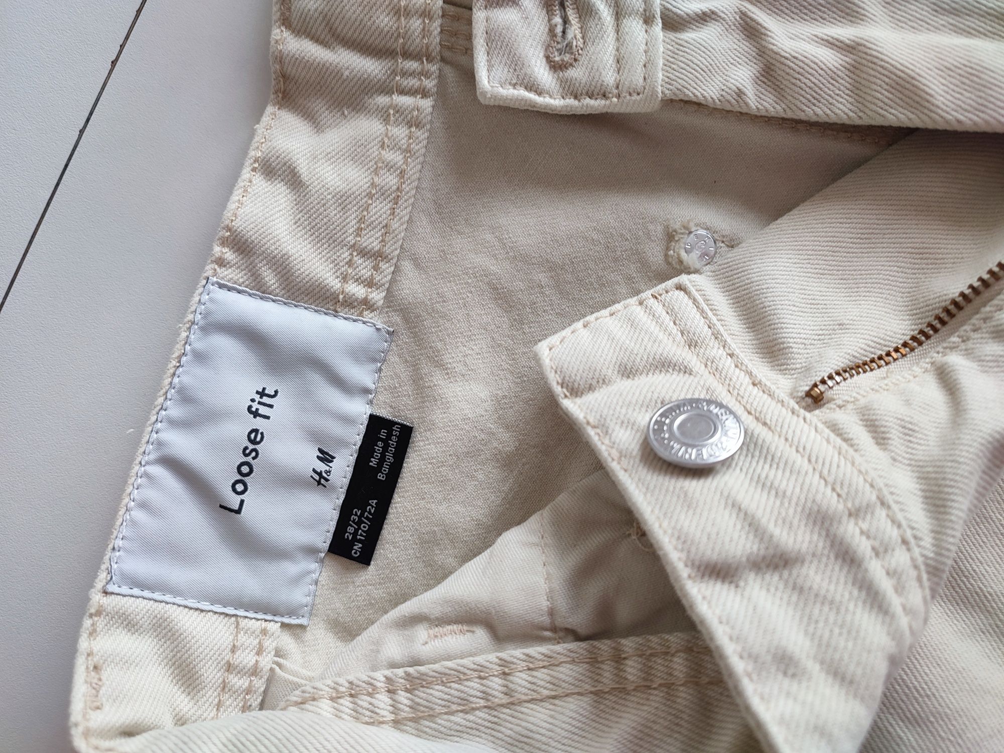 Nowe piękne spodnie H&M Loose Fit, rozm 28/32