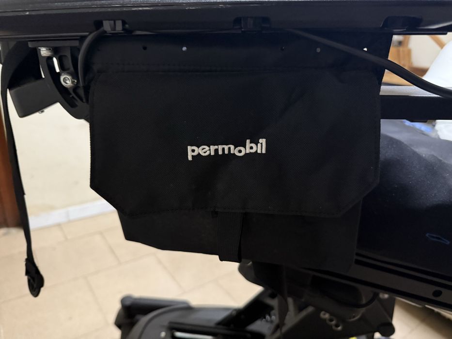 Cadeira de rodas eletrica