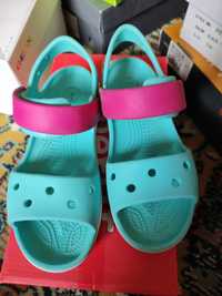 Продам Crocs j 2