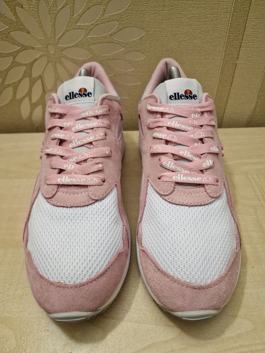 Кросівки жіночі Ellesse Contest Lthr розмір 38.5-39