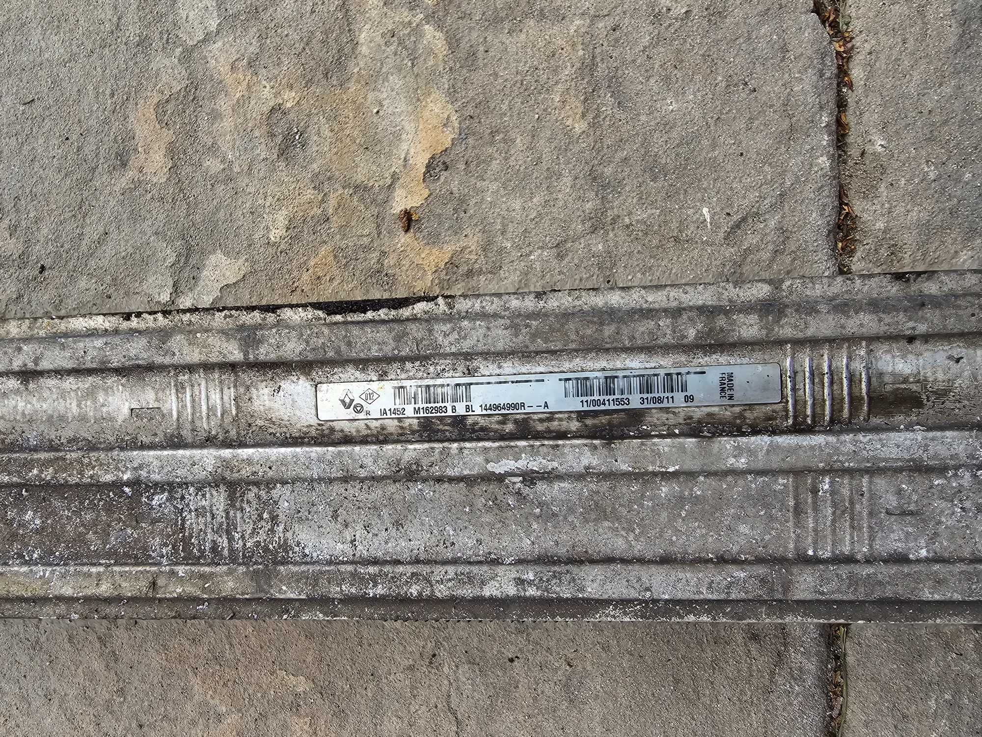 Intercooler Chłodnica powietrza Renault Scenic 3 III Megane III