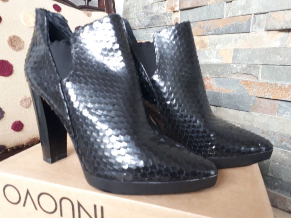 Botki BRUNO PREMI czarne faktura 37