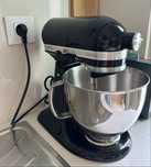 Batedeira com toro inclinável de 4,8L KitchenAid artisan