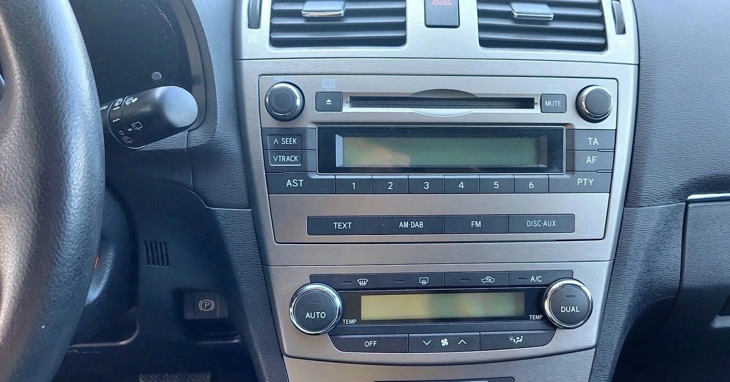 Toyota Avensis 2.0 Combi