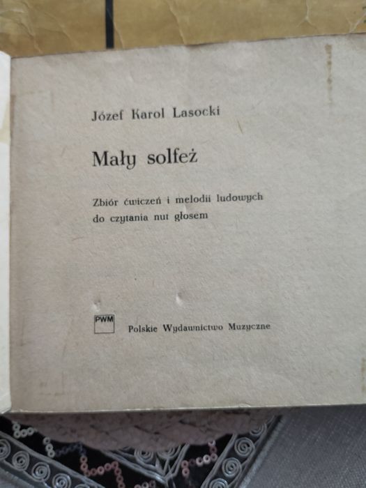Książki Sonatiny na Fortepian oraz Mały Solfeż