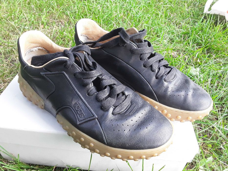 Кроссовки туфли кожаные 38 р. Tod's