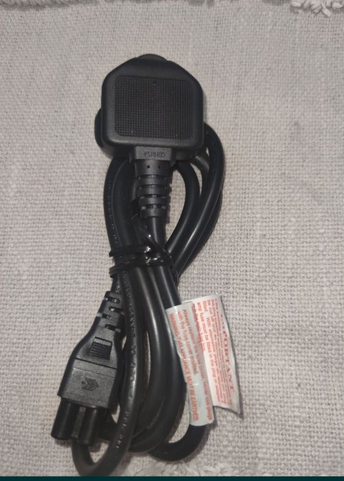 Кабель сетевой NF-USE 1353 HO5VV-F 3G 0,75мм евровилкой с предохранит