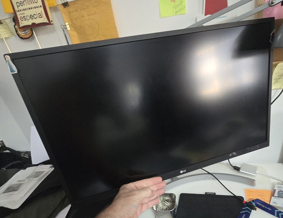 Monitor LG 4K 27"