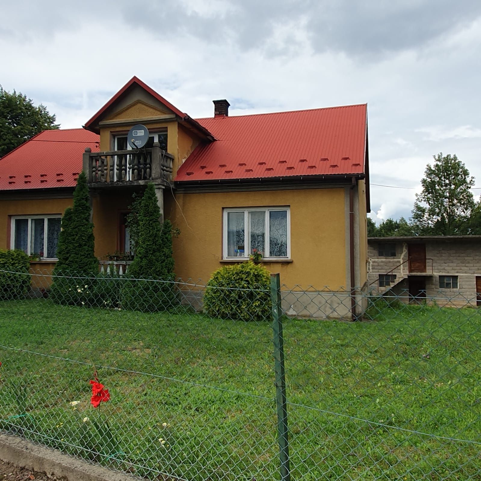 Sprzedam dom z działką