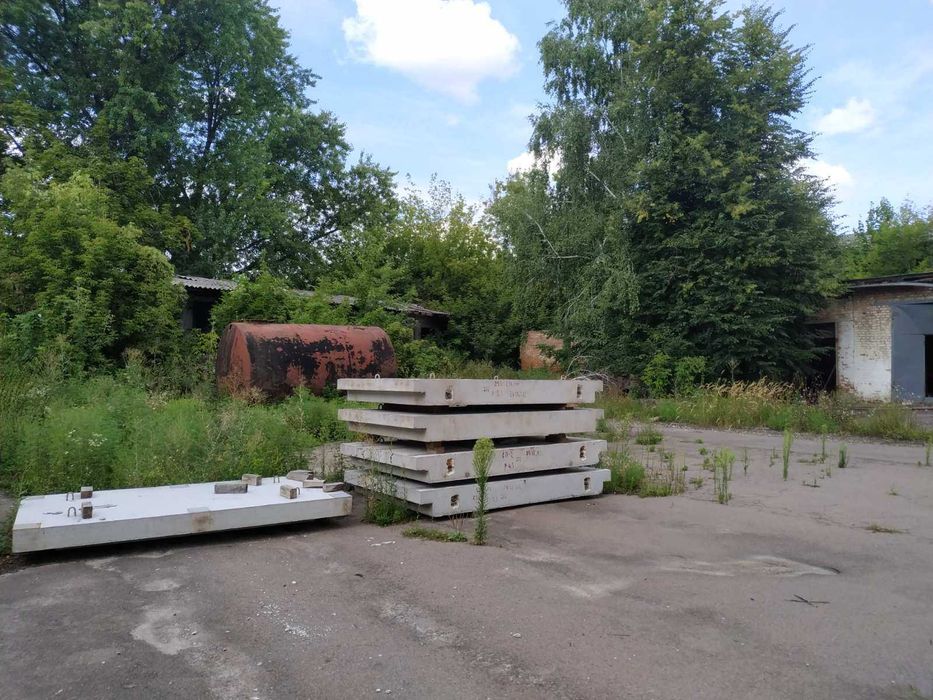 Продам виробничо-складську базу по вул.Степана Бендери 14А (Попова)