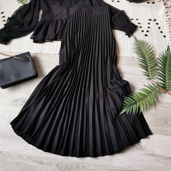 18 розмір батал 52 чорна спідниця міді пліссе гофре пліссіровку