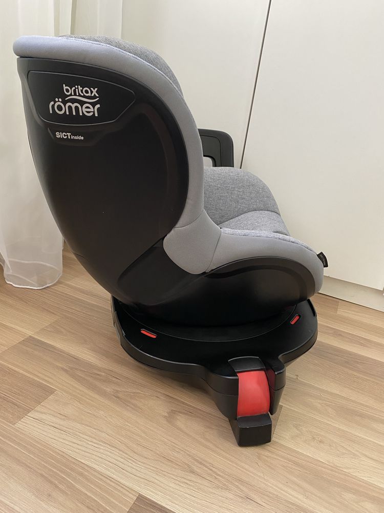 Поворотне Автокрісло Britax Römer DUALFIX i-SIZE (Grey Marble)