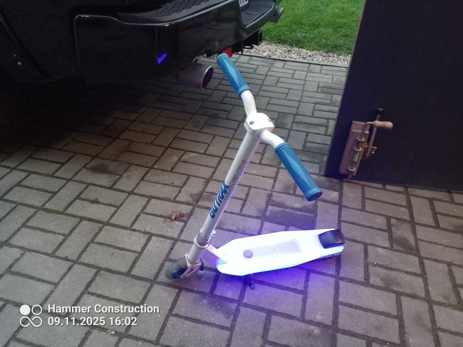 Hulajnoga elektryczna gotrax dla małych dzieci (około 7-9lat)