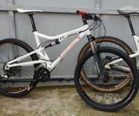 Bicicleta BTT Santa Cruz Superlight c/ rodas 27,5